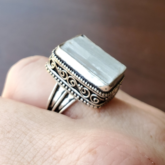 New Selenite 925 Silver Ring. - Picture 7 of 10